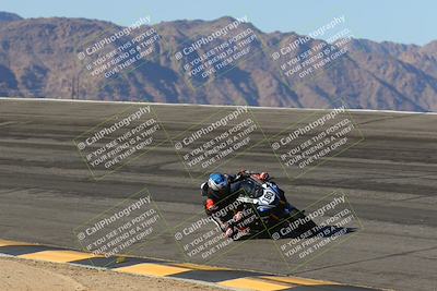 media/Mar-21-2025-CVMA Friday Practice (Fri) [[30cd4fe323]]/2-Racer 1/Session 2 (Bowl)/